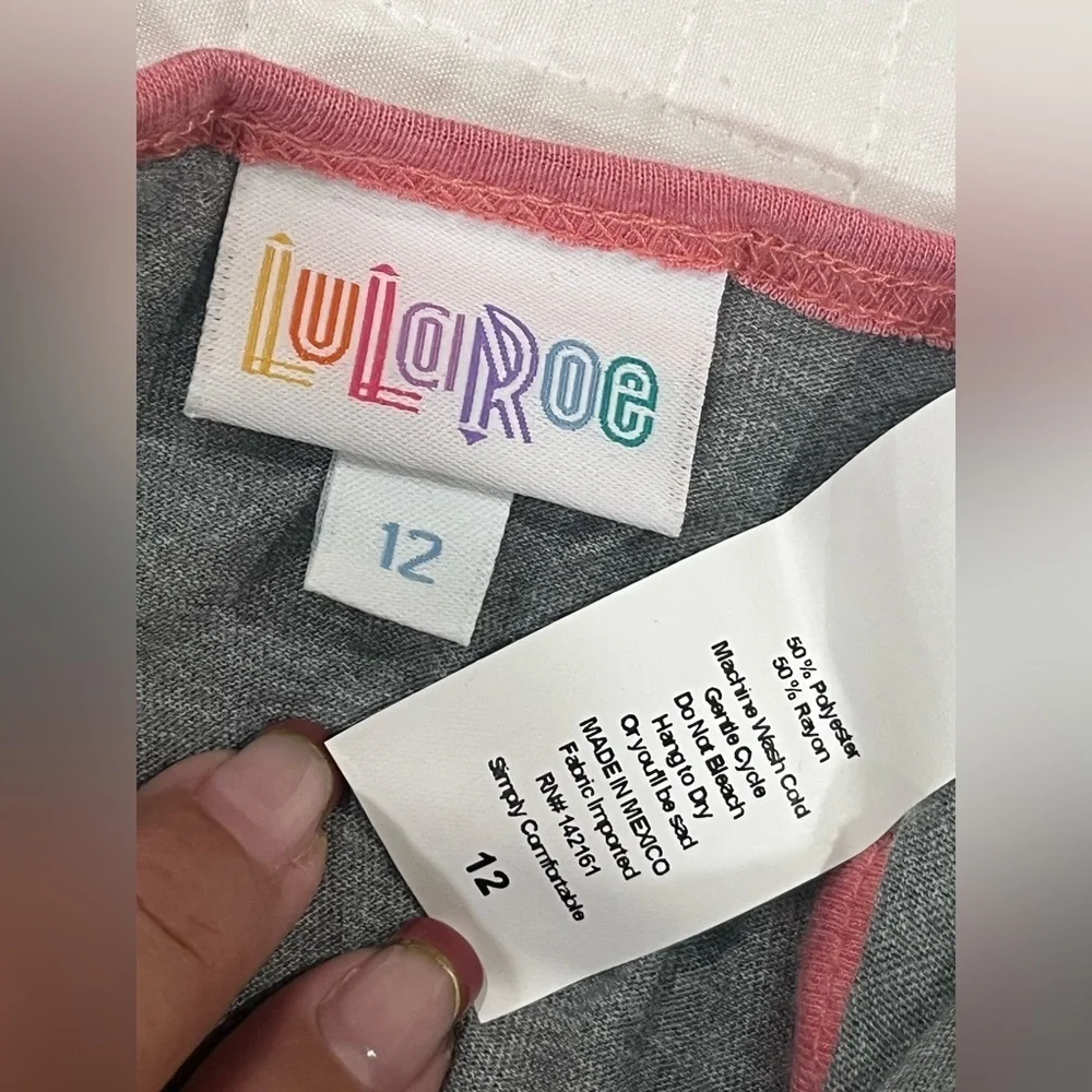 LULAROE :: TOPS